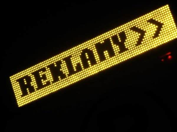 reklamowy wyświetlacz graficzny LED żółte diody