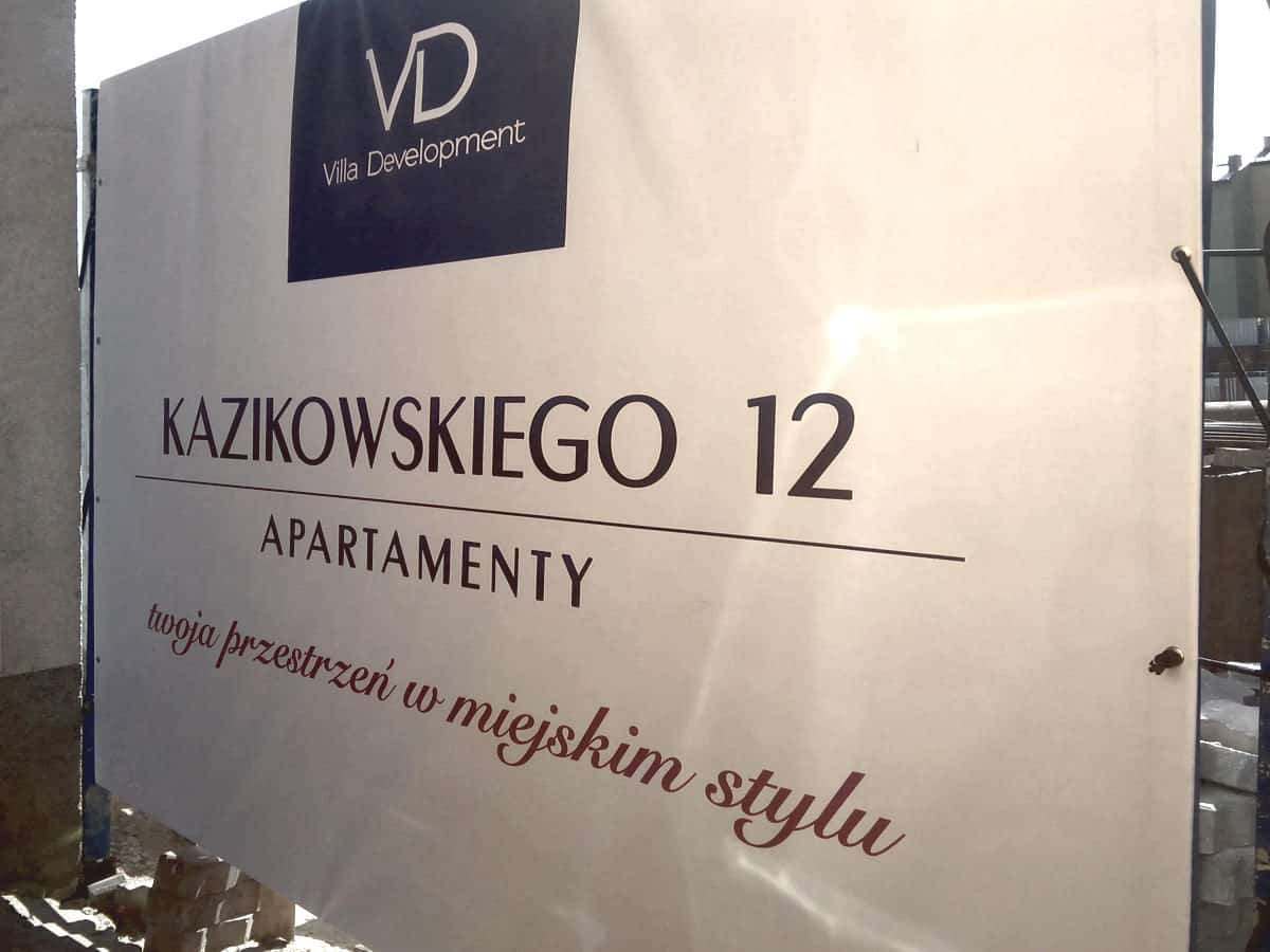 montaż banera reklamowego na ogrodzeniu w mińsku mazowieckim 4