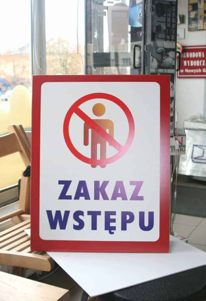 zakaz wstępu potykacz pcv