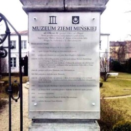 Tablica z plexi szronionej dla Muzeum Ziemi Mińskiej