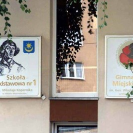 kasetony świetlne dla szkoły nr1 w Mińsku Mazowieckim