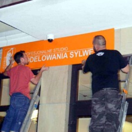 kaseton reklamowy montaz mińsk mazowiecki