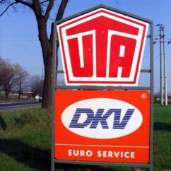 tablice reklamowe wolnostojące przy trasie mińsk