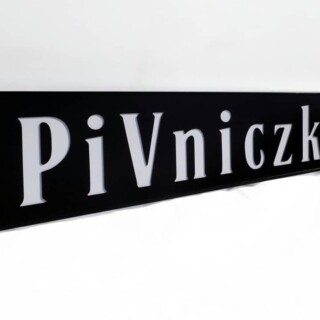 kaseton reklamowy podświetlany frezowany Dibond