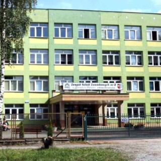 kaseton reklamowy z pleksi szkoła mińsk mechanik