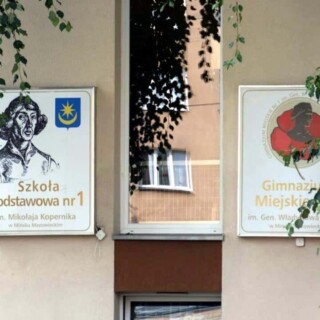 kasetony reklamowe szkoła w mińsku maz