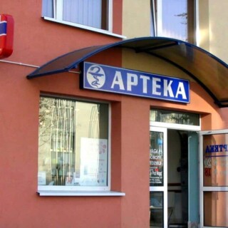 kasetony reklamowe świetlne na budynek