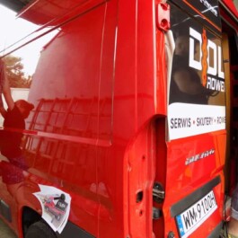 oklejanie samochodu firmy Dolata