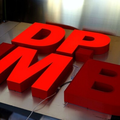 Reklama świetlna 3D litery świecące przestrzenne podświetlane LED