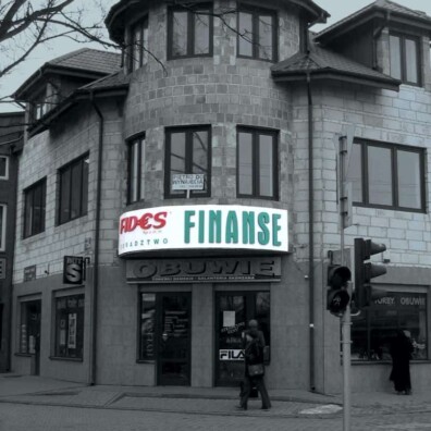 litery ze styroduru 3D przestrzenne na szyldzie