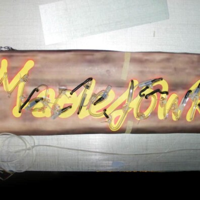 neon na tablice maciejówka