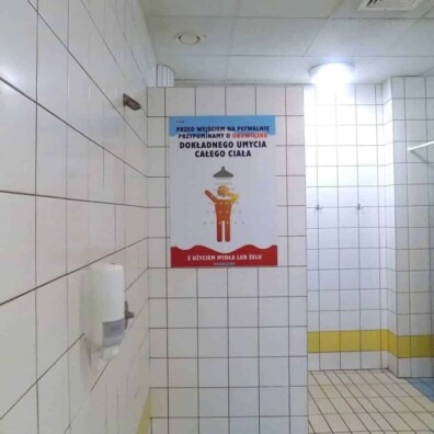 oznakowanie w budynku tablica pcv mosir basen