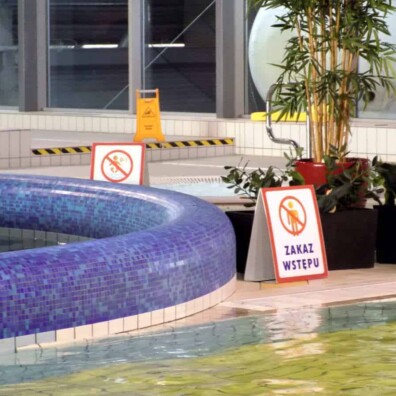 potykacze pcv oznakowanie informacyjne obiektu basenu mmz