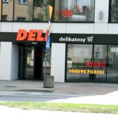reklama witryny reklamy na budynku