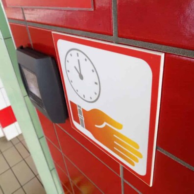 tabliczka informacyjna pcv na ścianę druk UV