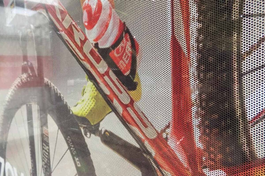 Folia dziurkowana drukowana z grafiką