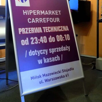 potykacz reklamowy zatrzaskowe ramki do wymiany plakatu