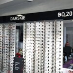 reklama wewnętrzna dla salonu litery przestrzenne pleksi