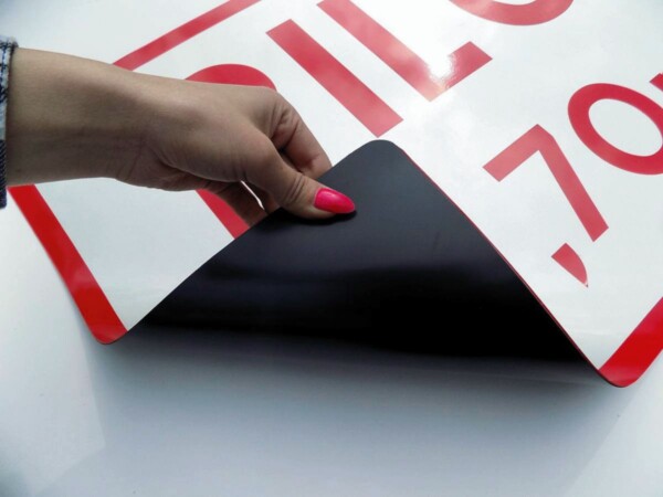 Reklama magnetyczna naklejka 019 magnesy reklamowe