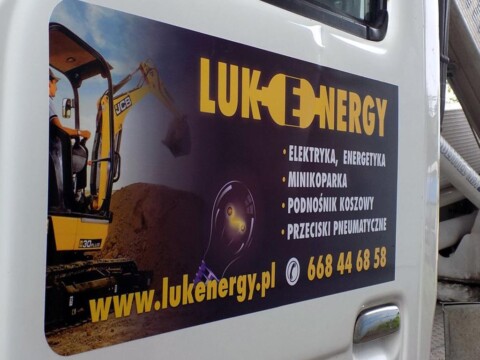 reklama na samochód magnes naklejka magnetyczna