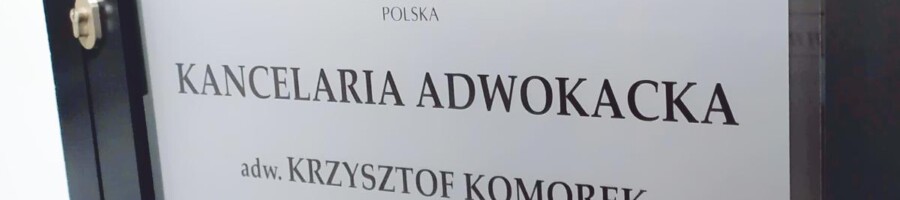 Druk na folii mrożonej reklama na drzwi lokalu