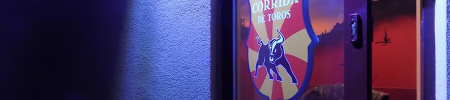 Druk naklejek na drzwi wejściowe naklejka szyba