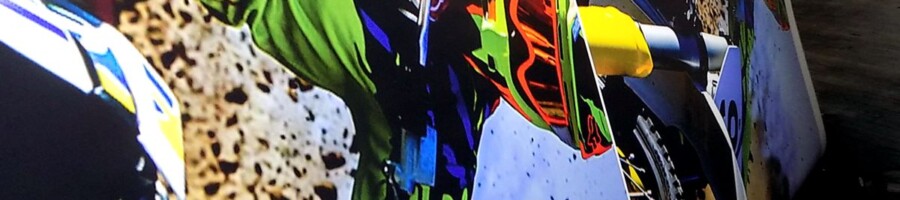 Druk grafiki na folii do magnesów Drukowanie reklamy i grafiki