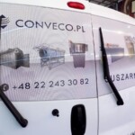 Drukowanie reklamy na samochód naklejka na szyby samochodu