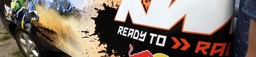 Magnes folia z nadrukiem reklamowym na samochód