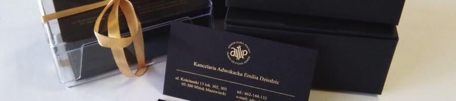 wizytówki ze złotym nadrukiem Drukowanie reklamy i grafiki