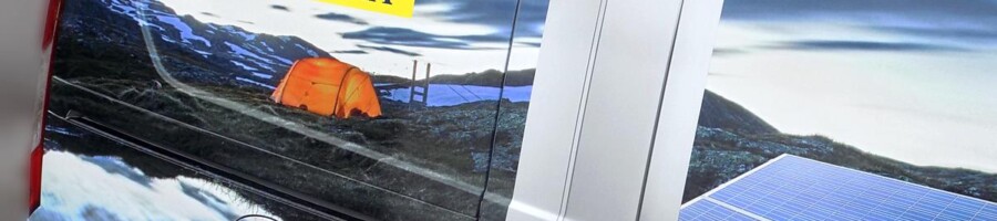 druk reklamy na samochód drukowanie grafiki do oklejania