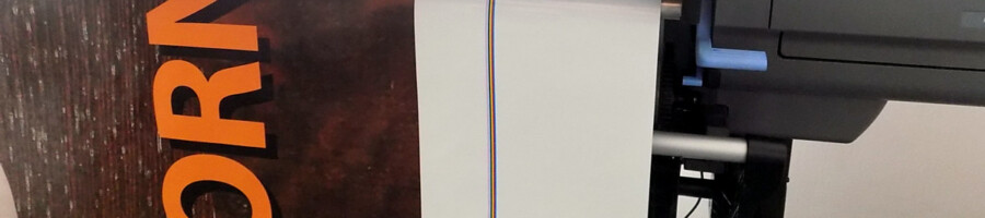 drukowanie naklejki na samochód folia samochodowa