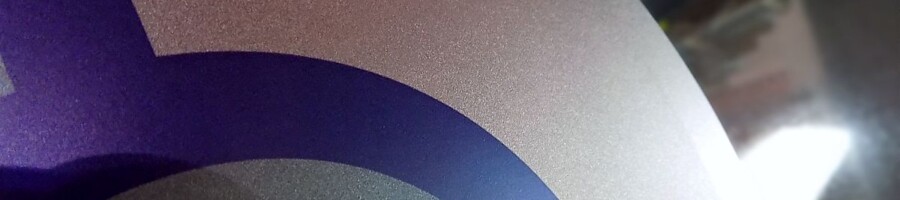 folia mrożona z nadrukiem dekoracyjnym widok z bliska