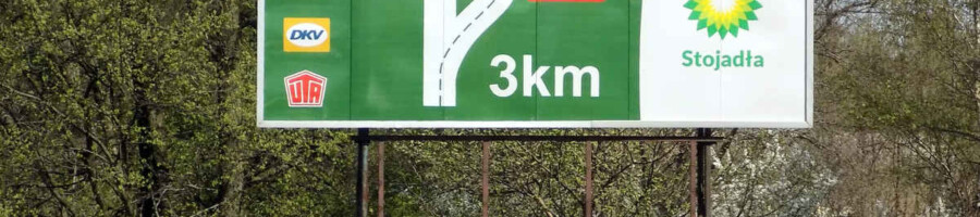 tablica billboardowa druk bilbordu wyklejanie