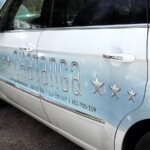 Oklejenie samochodu reklama firmowa druk naklejki