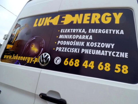 Reklama na samochód dostawczy firmowy naklejka - tył samochodu