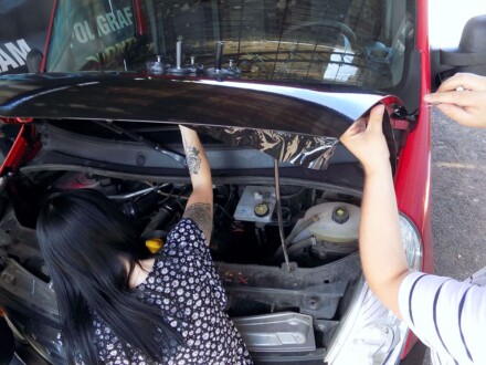 agencja reklamowa wyklejanie reklamy na samochód