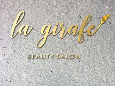 złote logo napis złoty wizualizacja projekt litery