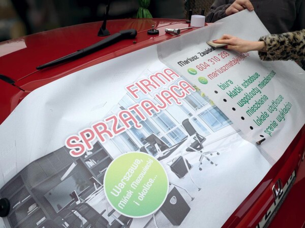 Reklama na samochody _ Projekt druk naklejenie reklamy na samochód reklama na szyby