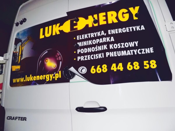 Reklama na samochody _ Reklama na samochodzie naklejka na auto firmowe