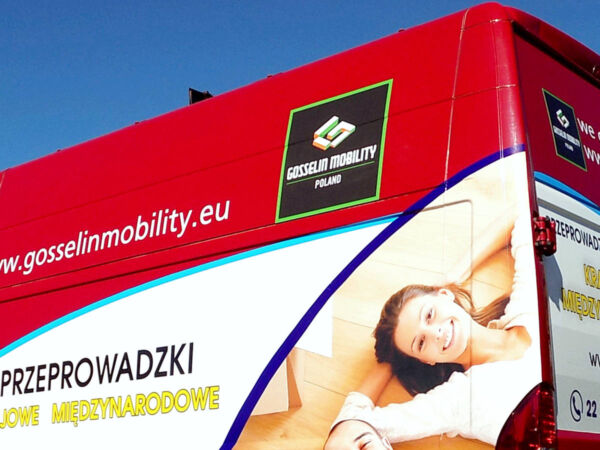 Reklama na samochody _ logo firmowe branding taboru samochodowego