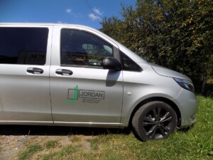 Reklama na samochody _ naklejki na samochody firmowe oznakowanie taboru