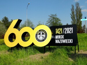 Zewnętrzna reklama miejska witacz konstrukcja przestrzenna odblaskowa