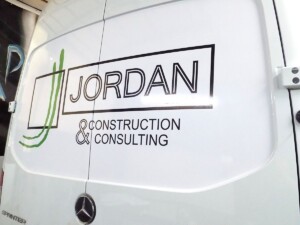 Oklejanie samochodu firmowego reklama usługi kompleksowe