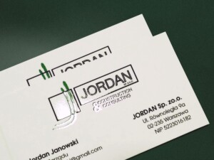 Wizytówki firmowe z lakierem selektywnym UV. Reklama, usługi kompleksowe, oznakowanie firmy budowlanej