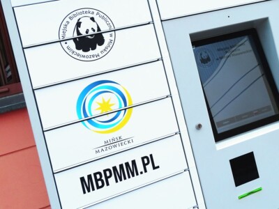 logo herb mińska napis na książkomacie biblioteki publicznej oklejanie reklamą okolicznościową